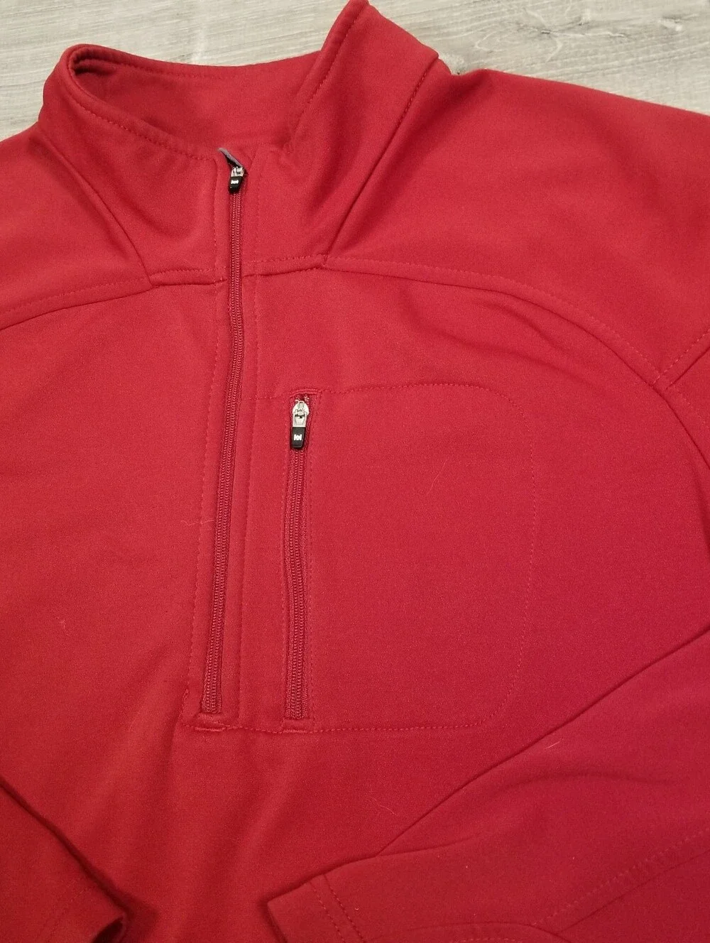 Helly Hansen Pro Stretch Quarter Zip Pullover Mens Medium Red Chest Pocket